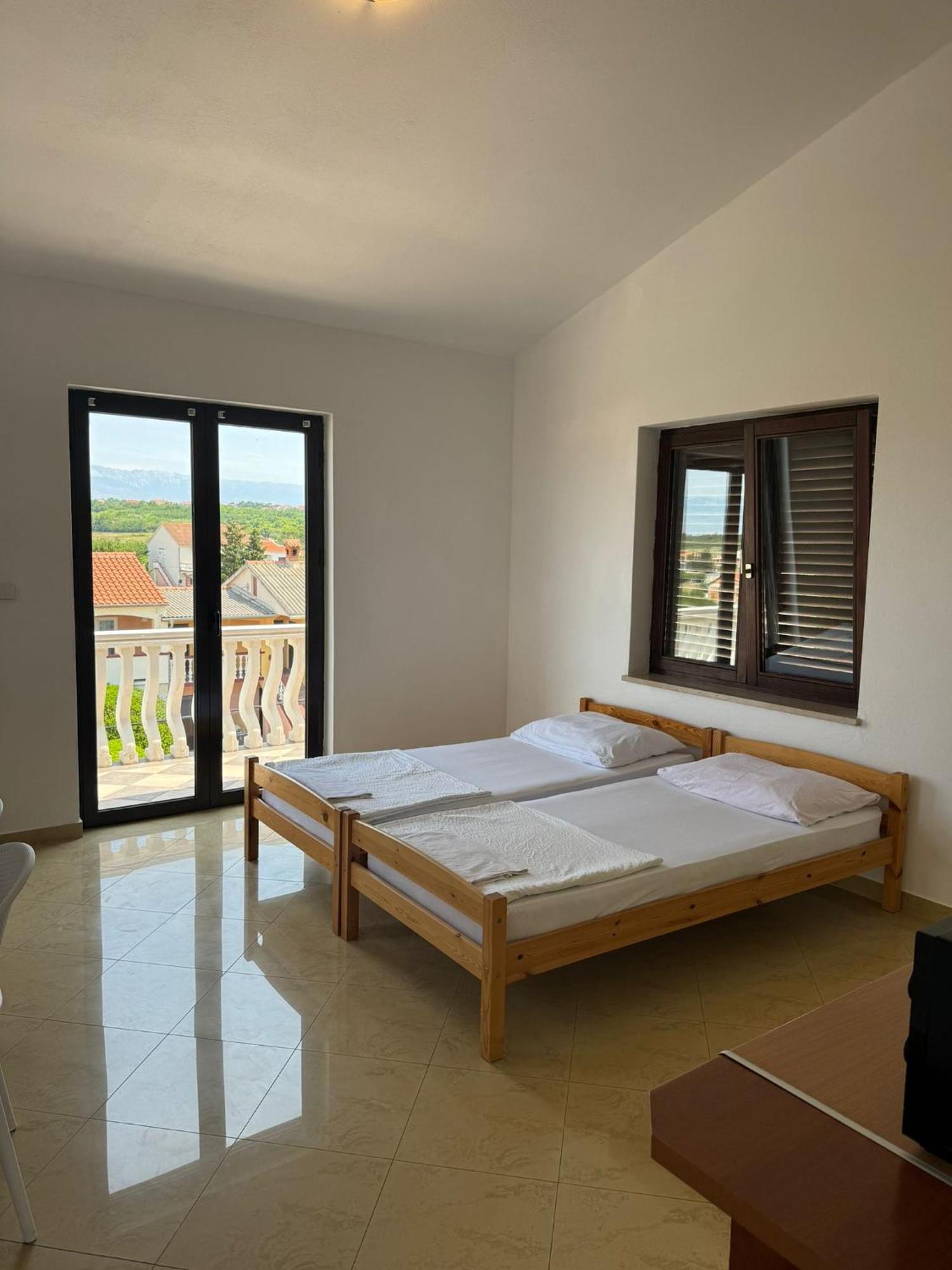 Apartments Bernarda 1 نين المظهر الخارجي الصورة