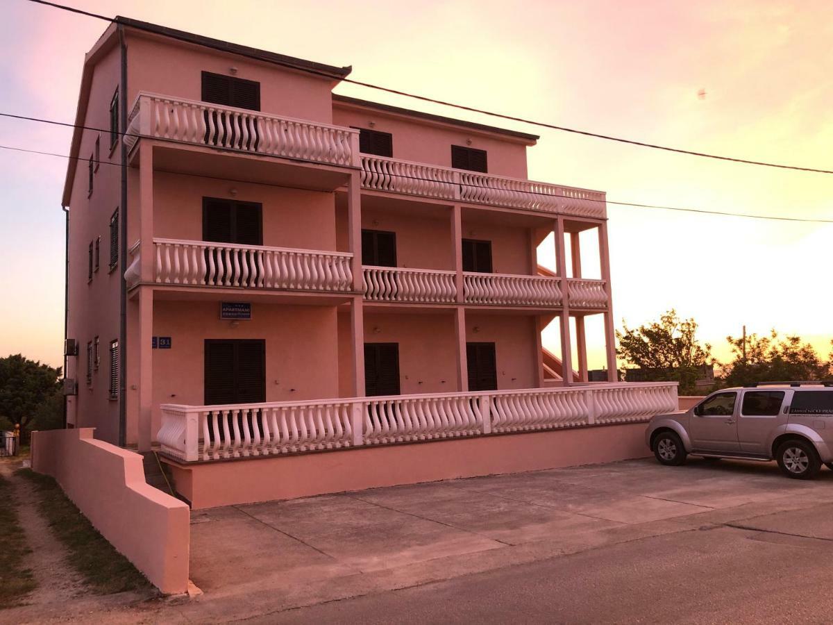 Apartments Bernarda 1 نين المظهر الخارجي الصورة